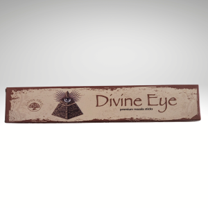 Green tree, divine eye