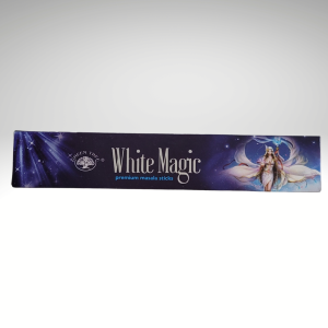 Green tree, white magic